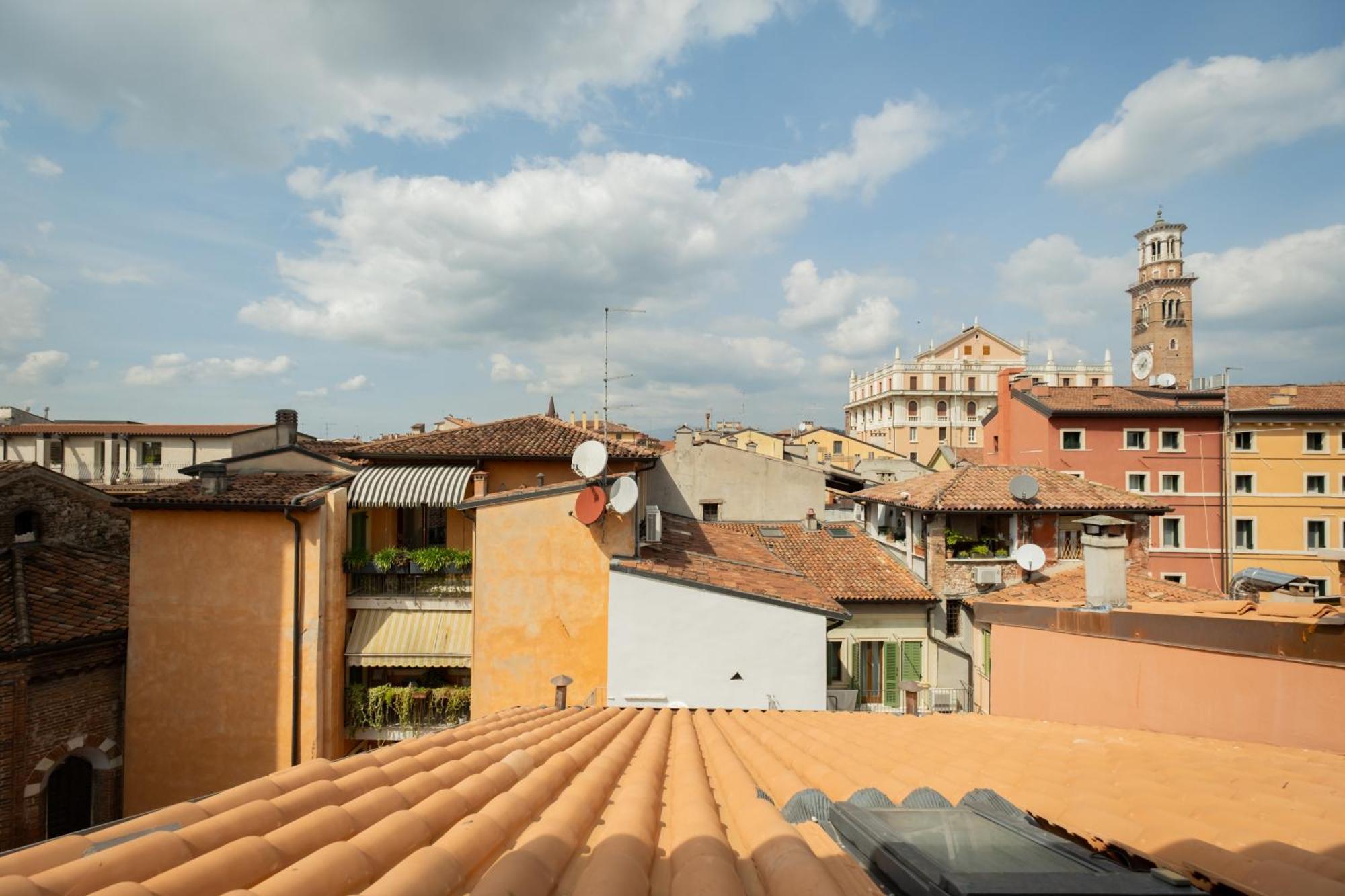 Appartamento Stella - Verona Centro Eksteriør bilde